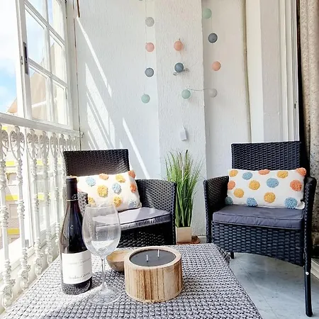 Mirador First Line Apartment *